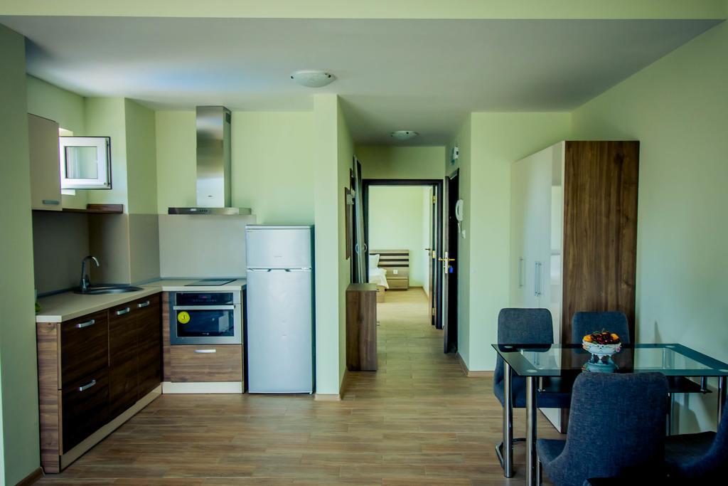 Apartcomplex Ritza Άγιος Κωνσταντίνος και Ελένη Εξωτερικό φωτογραφία